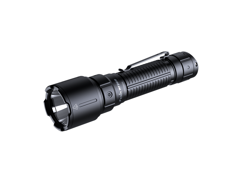 FENİX WF26R 3000 LÜMEN EL FENERİ