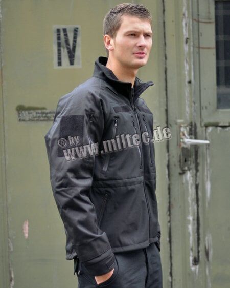STURM SOFTSHELL SIYAH MONT L